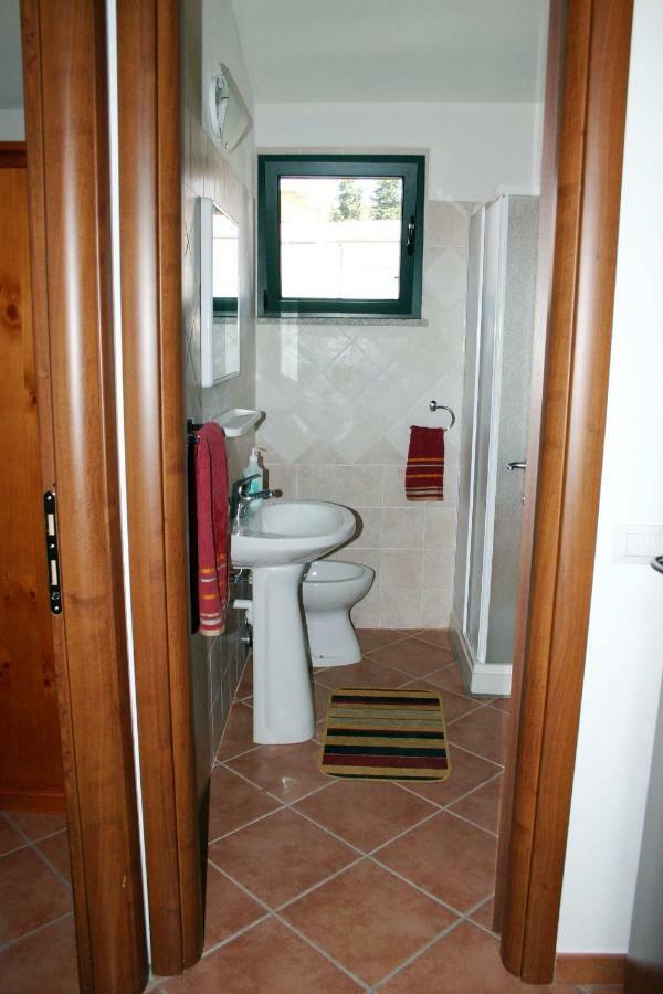 Apartament Borgo Lu Canali Da Gavino Badesi Zewnętrze zdjęcie