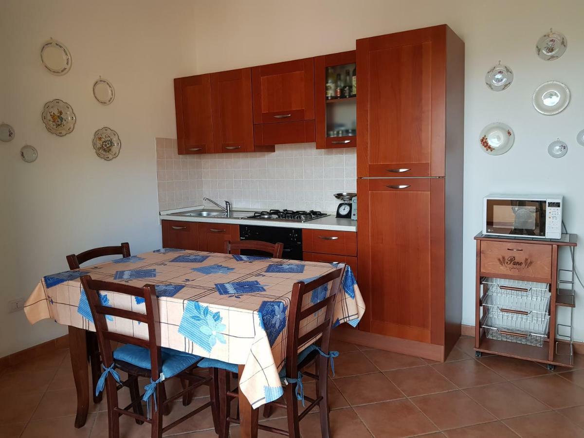 Apartament Borgo Lu Canali Da Gavino Badesi Zewnętrze zdjęcie