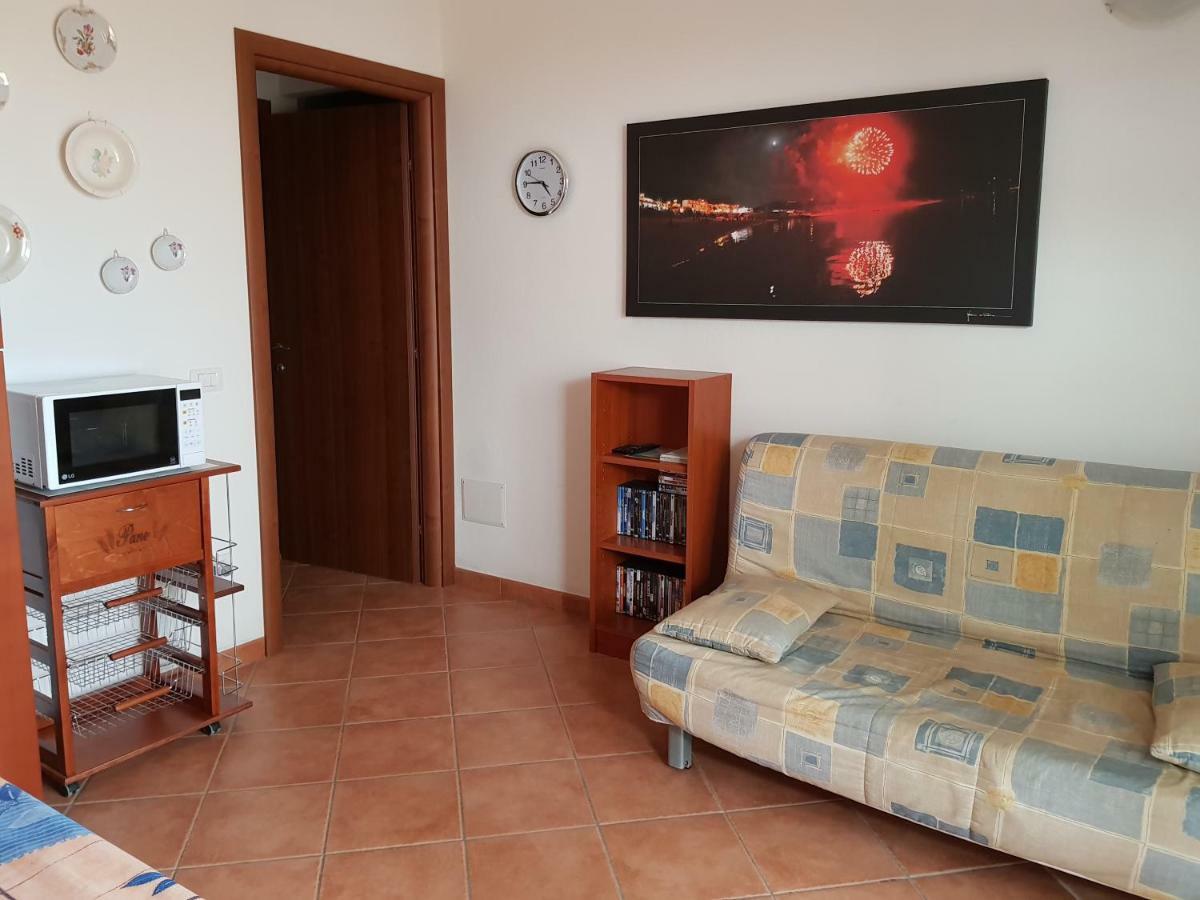 Apartament Borgo Lu Canali Da Gavino Badesi Zewnętrze zdjęcie