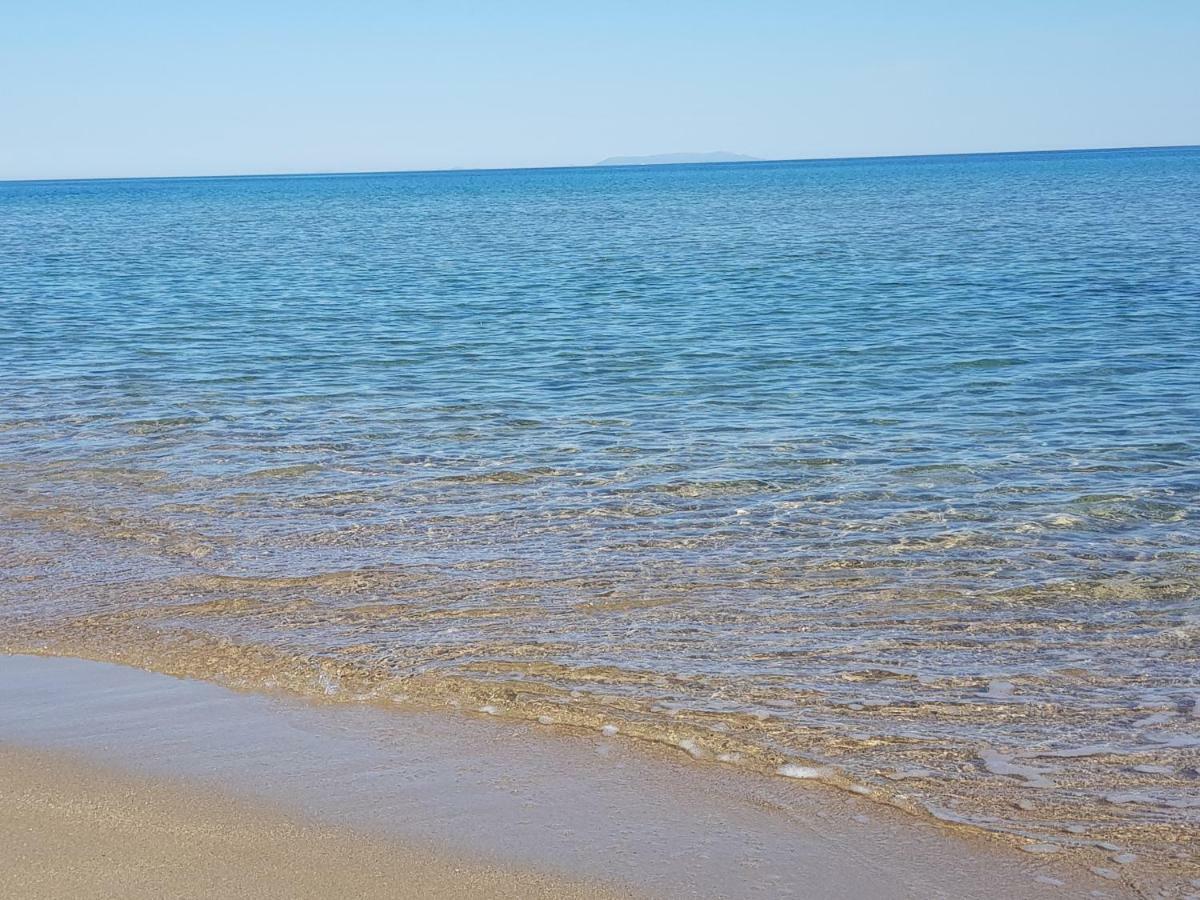 Apartament Borgo Lu Canali Da Gavino Badesi Zewnętrze zdjęcie