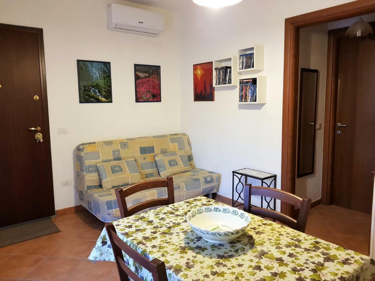Apartament Borgo Lu Canali Da Gavino Badesi Zewnętrze zdjęcie