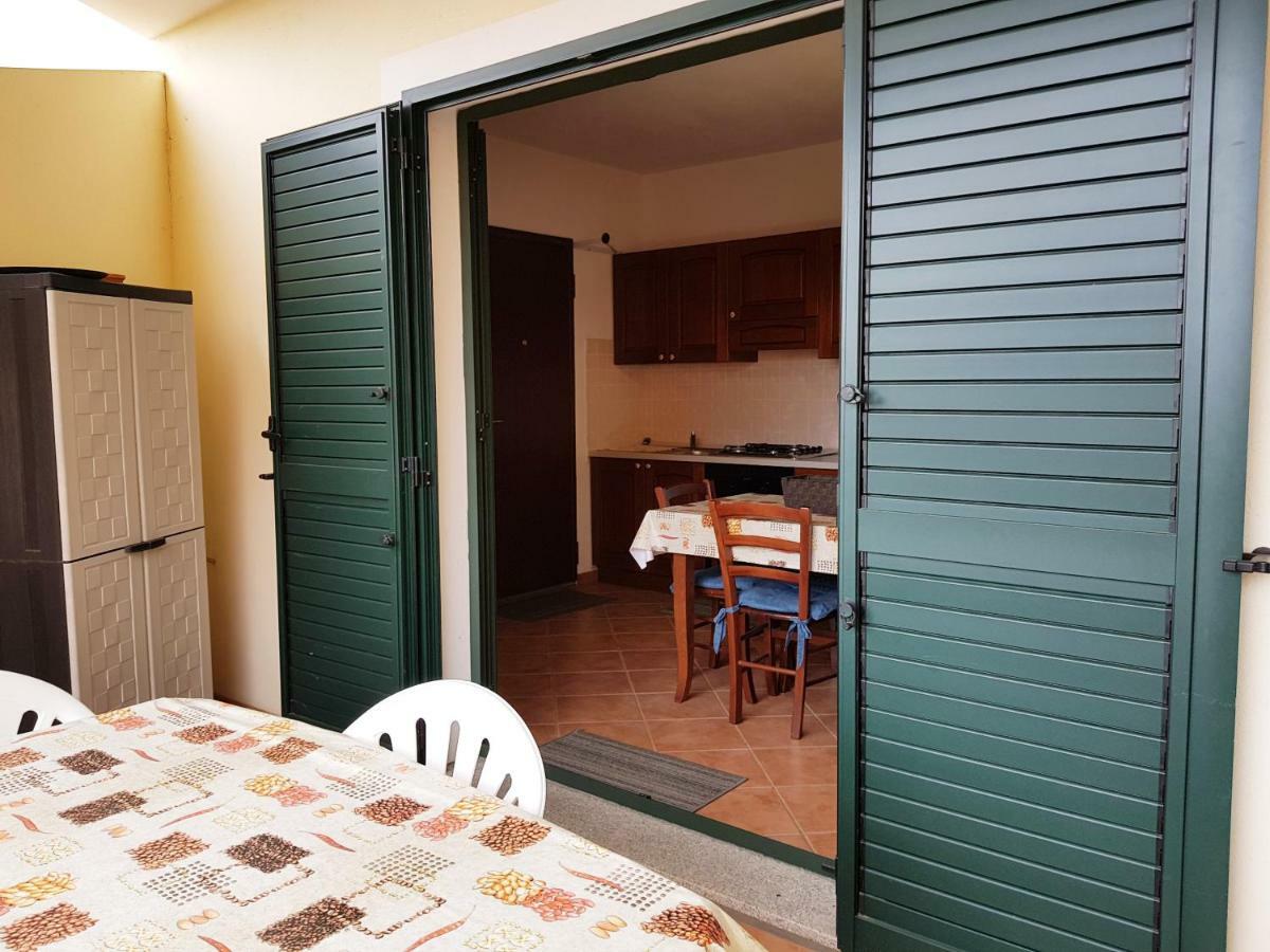Apartament Borgo Lu Canali Da Gavino Badesi Zewnętrze zdjęcie