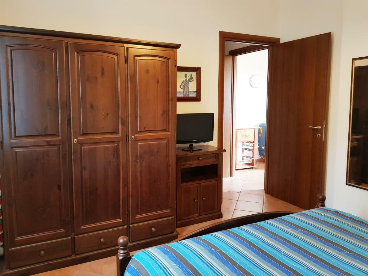 Apartament Borgo Lu Canali Da Gavino Badesi Zewnętrze zdjęcie